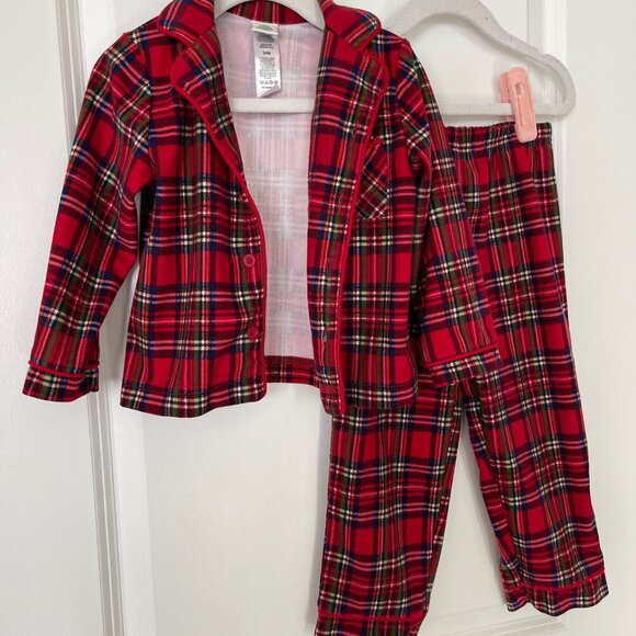 Plaid Christmas Pajamas for baby boy toddler - Picture 4 of 4